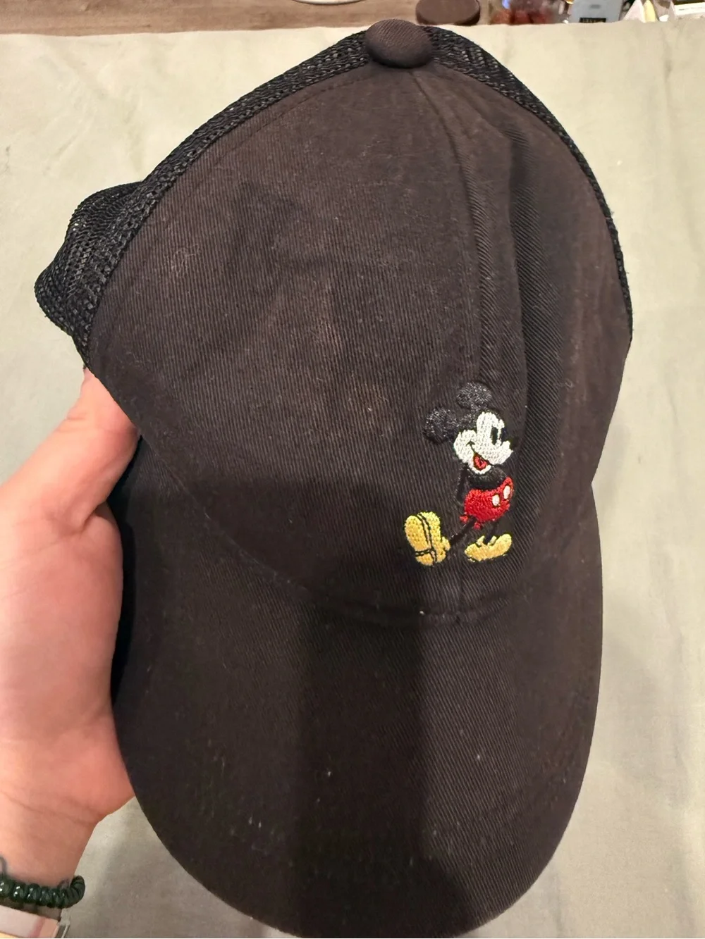 Uniqlo kid hat